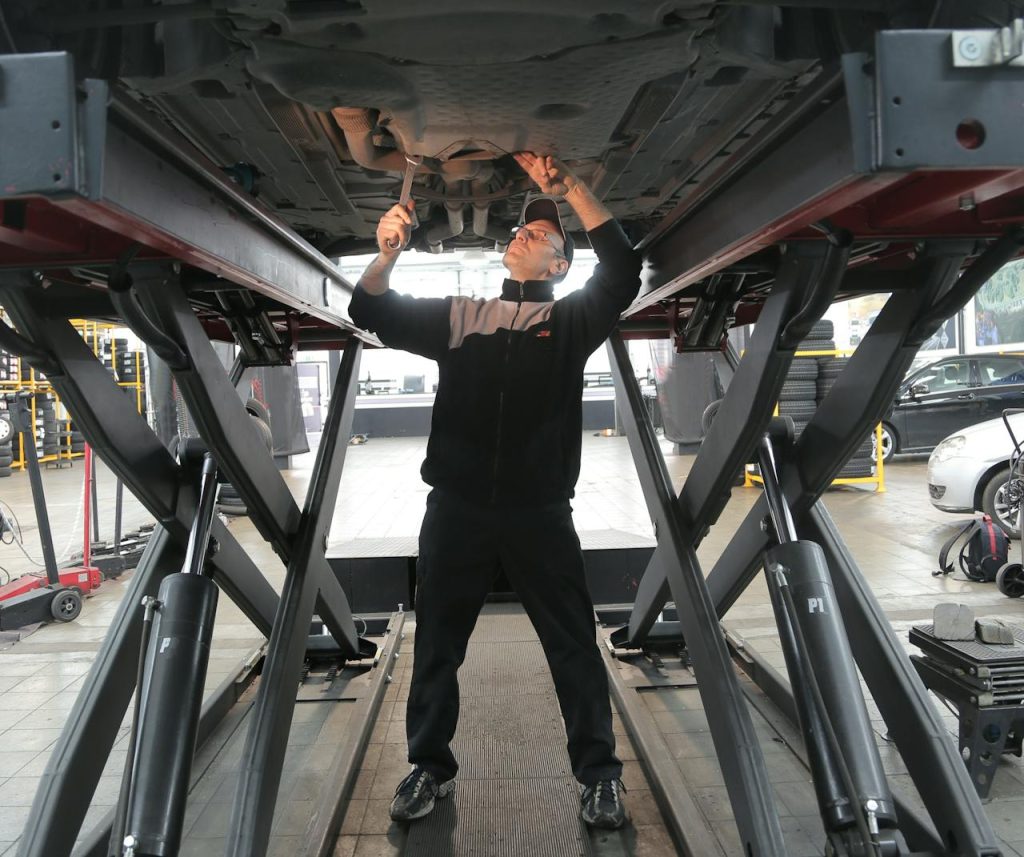 Car inspection and diagnostics before purchase | carservis.lv